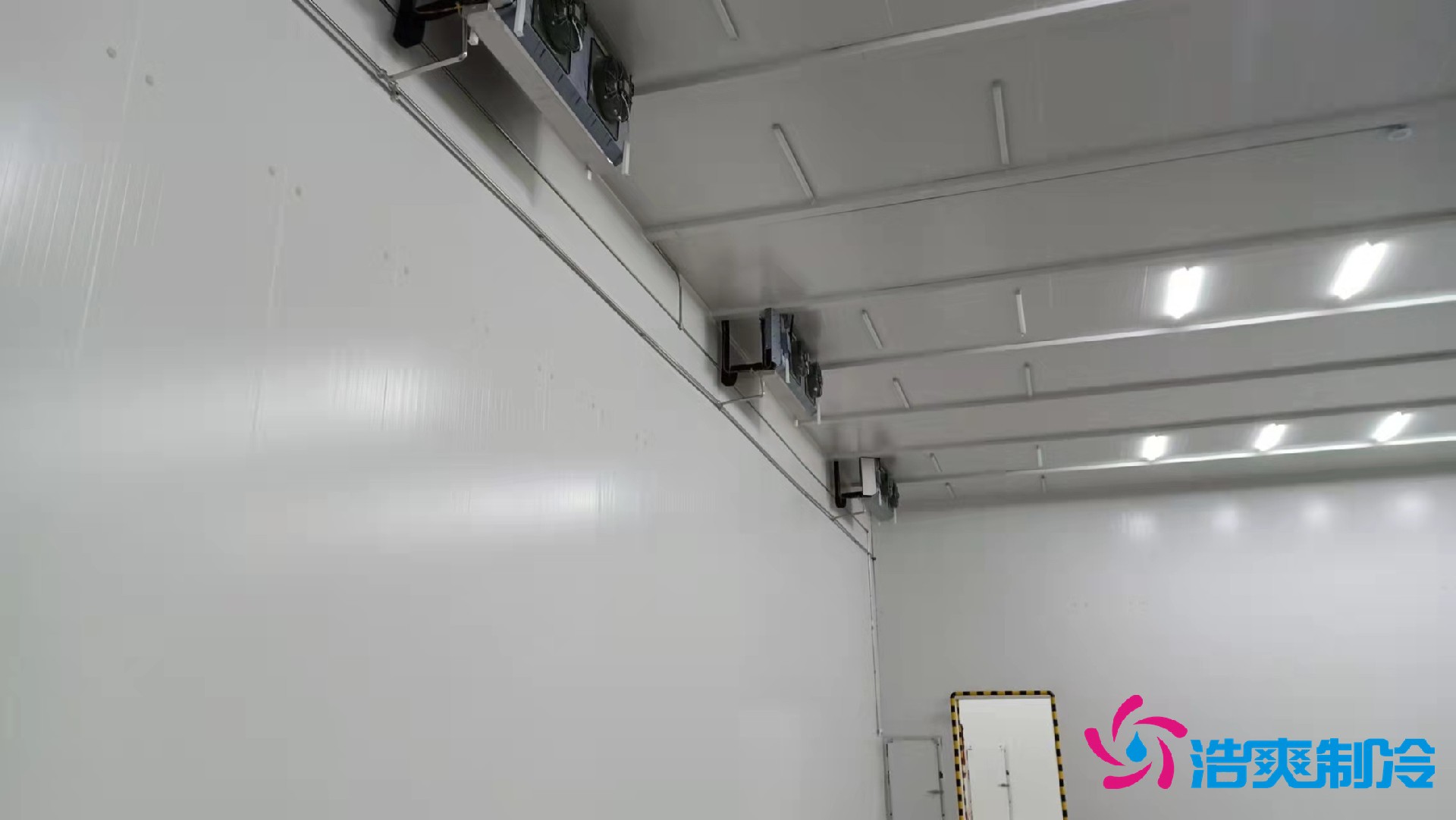 建設(shè)3500m3防爆冷藏庫(kù)（工業(yè)冷藏庫(kù)）安裝費(fèi)用價(jià)格是多少？