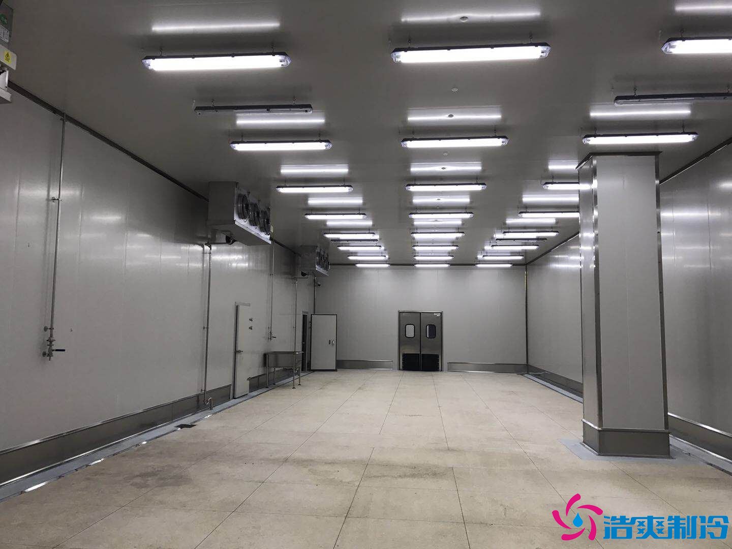 建造6000平米電商冷凍庫，冷庫設(shè)備安裝造價(jià)